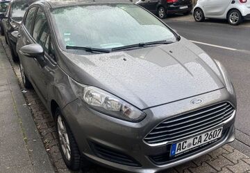 Ford Fiesta 137.000 km 3.600 &euro; Aachen 52070