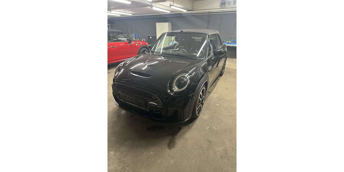 Mini John Cooper Works Cabrio 53.481 km 31.200 &euro; Herzogenrath 52134