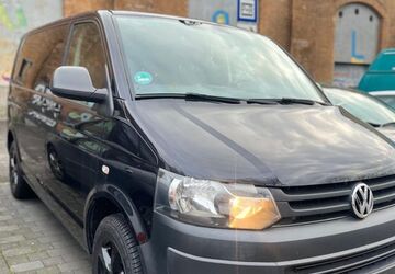 VW T5 Transporter 148.000 km 17.499 &euro; Aachen 52066