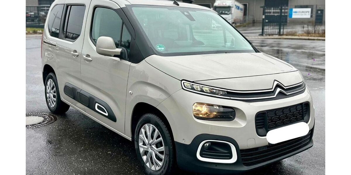 Citroen Berlingo 109.640 km 14.300 &euro; SÜSTERSEEL / SELFKANT 52538