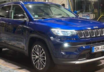 Jeep Compass 82.700 km 19.600 &euro; Aachen 52078