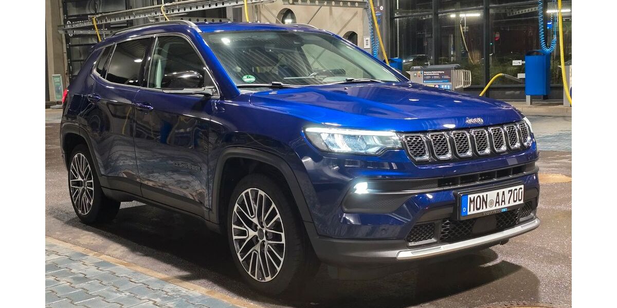 Jeep Compass 82.700 km 19.600 &euro; Aachen 52078