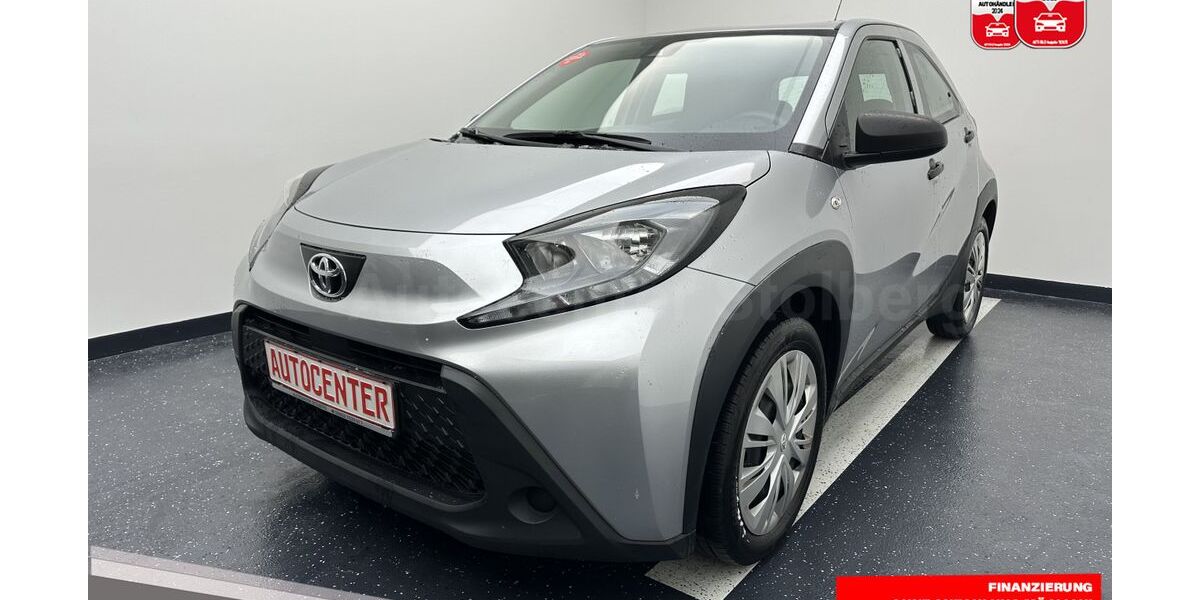 Toyota Aygo (X) 21.000 km 11.990 &euro; Stolberg 52222