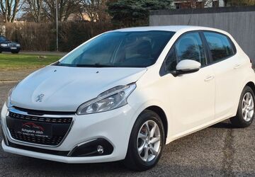 Peugeot 208 110.000 km 5.699 &euro; Jülich 52428