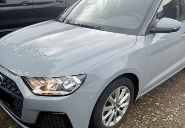 Audi A1 90.300 km 17.999 &euro; Aachen 52076
