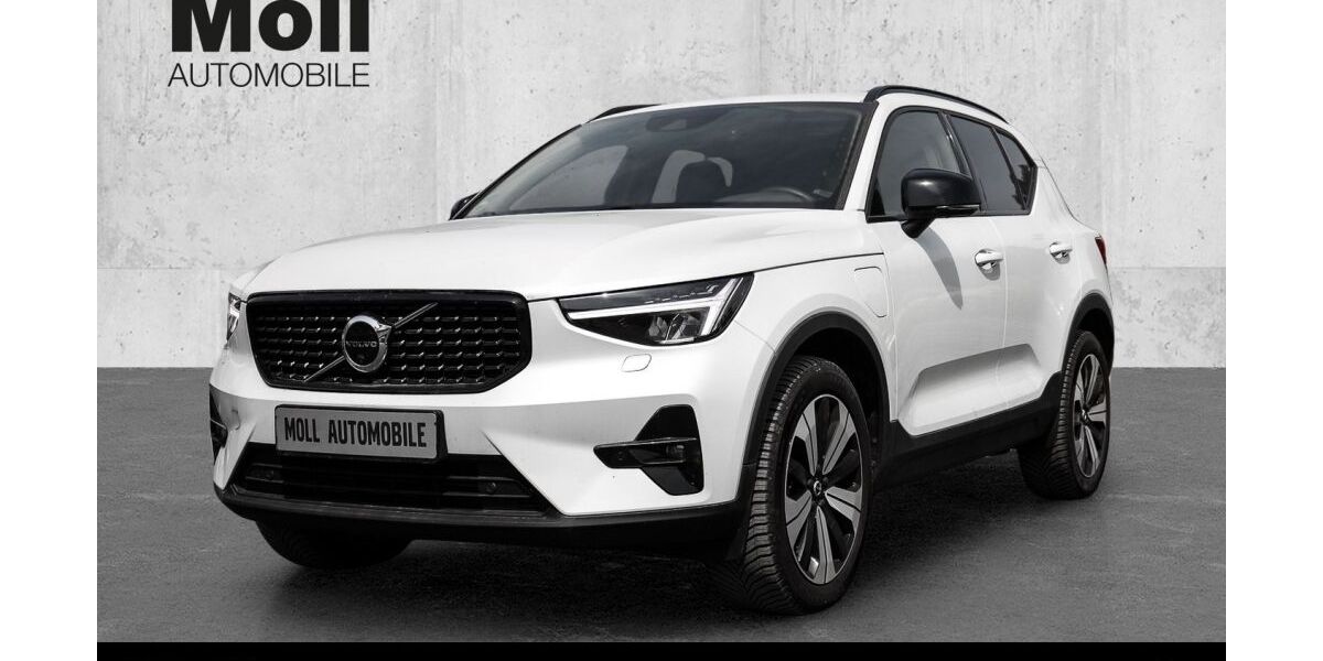 Volvo XC40 20.669 km 32.080 &euro; Aachen 52078