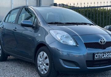 Toyota Yaris 48.000 km 5.999 &euro; Düren-Merken 52353