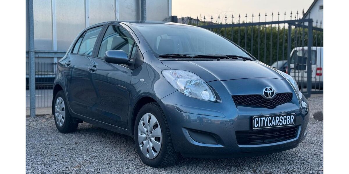 Toyota Yaris 48.000 km 5.999 &euro; Düren-Merken 52353