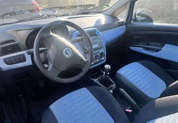 Fiat Punto 119.000 km 2.200 &euro; Aachen, Stadt 52068