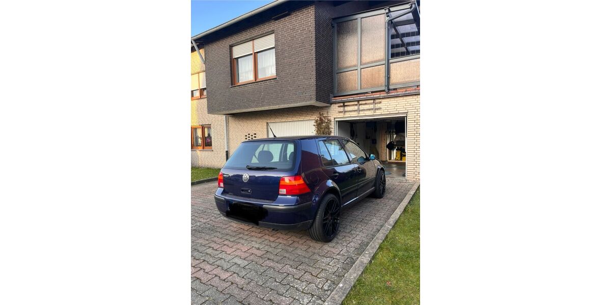 VW Golf 123.800 km 2.500 &euro; Aachen 52076