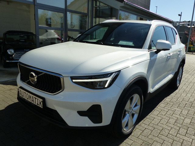 Volvo XC40 27.000 km 33.990 &euro; Aachen 52070