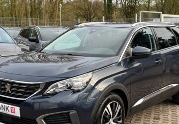 Peugeot 5008 155.649 km 11.900 &euro; Würselen 52146