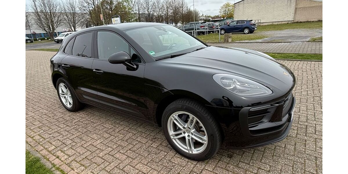 Porsche Macan 11.075 km 69.950 &euro; Jülich 52428