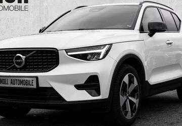 Volvo XC40 11.426 km 30.980 &euro; Aachen 52078