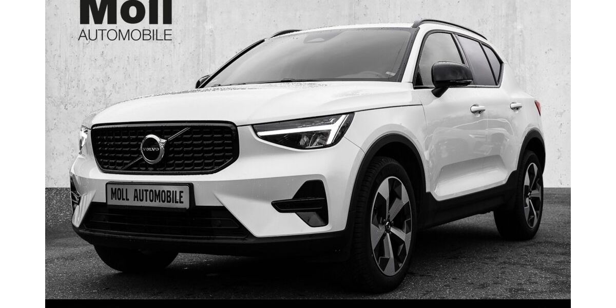 Volvo XC40 11.426 km 30.980 &euro; Aachen 52078