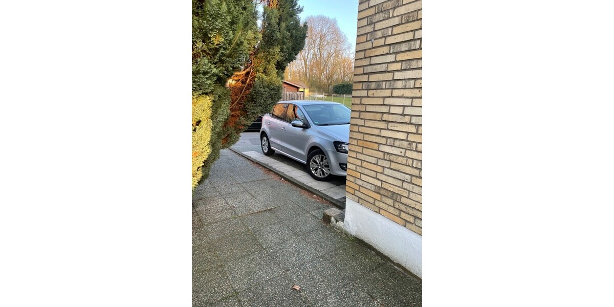 VW Polo 140.000 km 8.900 &euro; Würselen 52146