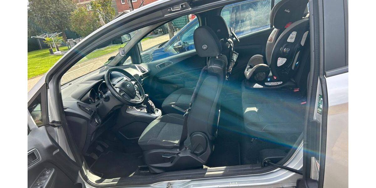 Ford B-Max 173.500 km 4.600 &euro; Baesweiler 52499