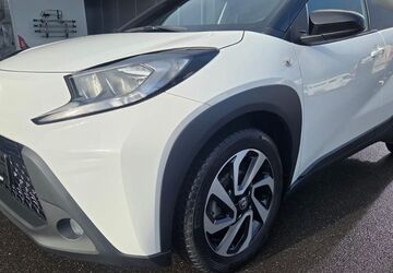 Toyota Aygo (X) 16.000 km 18.880 &euro; Düren 52351