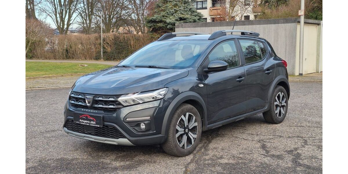 Dacia Sandero 68.000 km 10.999 &euro; Jülich 52428