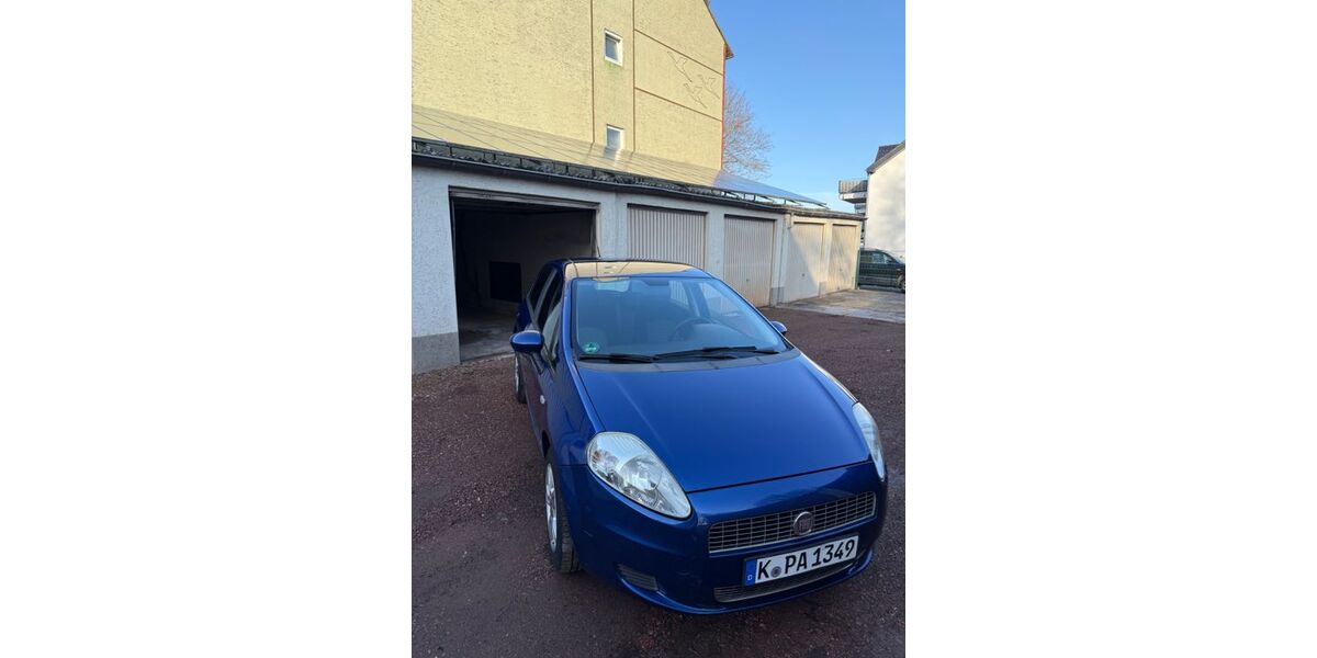 Fiat Punto 131.567 km 2.400 &euro; Herzogenrath 52134