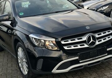 Mercedes-Benz GLA 180 176.000 km 12.200 &euro; Aachen 52070