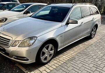 Mercedes-Benz 220 265.000 km 6.000 &euro; Stolberg 52222