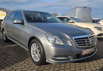 Mercedes-Benz E 300 218.000 km 10.990 &euro; Aachen 52068