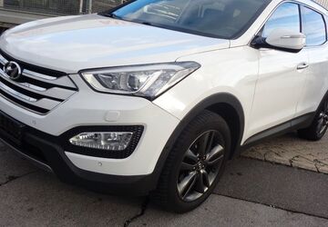 Hyundai SANTA FE 136.000 km 12.450 &euro; Alsdorf 52477