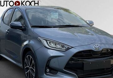 Toyota Yaris 2.000 km 23.333 &euro; Eschweiler 52249