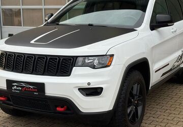 Jeep Grand Cherokee 61.000 km 32.950 &euro; Jülich 52428