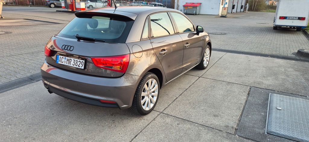 Audi A1 17.590 km 13.950 &euro; Aachen 52080