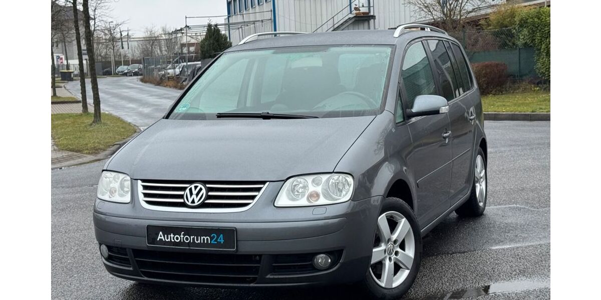 VW Touran 197.000 km 2.999 &euro; Jülich 52428