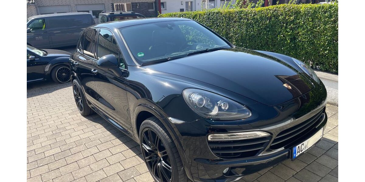 Porsche Cayenne 188.700 km 30.900 &euro; Aachen 52066