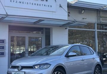 VW Polo 7.100 km 21.980 &euro; Monschau (bei Aachen) 52156