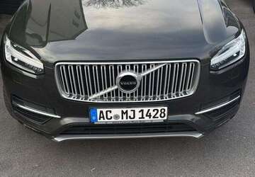 Volvo XC90 131.500 km 28.900 &euro; Würselen 52146