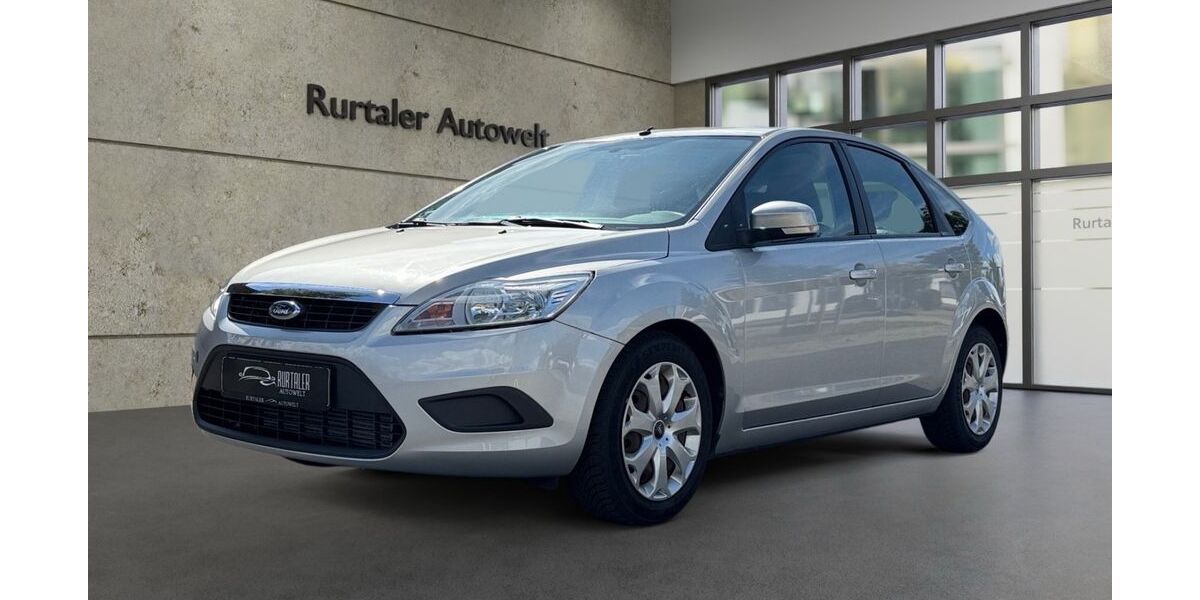 Ford Focus 105.000 km 5.999 &euro; Jülich 52428