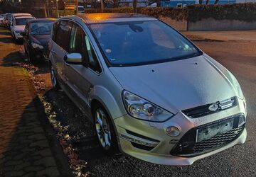 Ford S-Max 275.000 km 3.500 &euro; Düren 52355