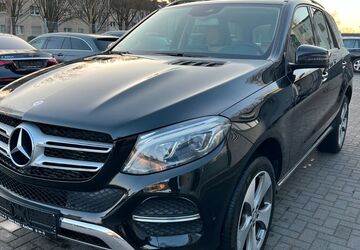 Mercedes-Benz GLE 250 122.950 km 26.990 &euro; Aachen 52078