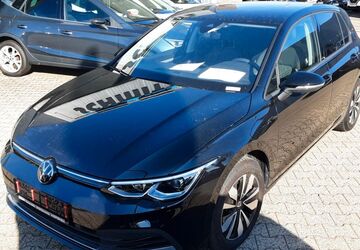 VW Golf 31.900 km 21.990 &euro; Monschau (bei Aachen) 52156
