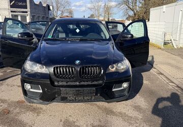 BMW X6 260.000 km 15.900 &euro; Düren 52353