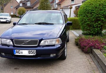 Volvo 850 232.638 km 6.200 &euro; Wuerselen 52146