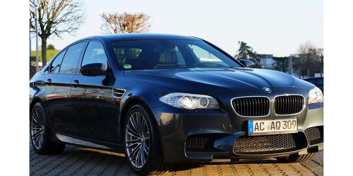 BMW M5 127.700 km 32.900 &euro; Eschweiler 52249