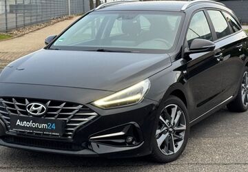 Hyundai i30 90.000 km 16.400 &euro; Jülich 52428