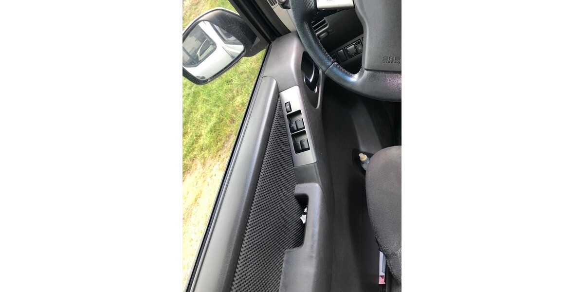 Nissan Navara 311.000 km 6.000 &euro; Düren 52349