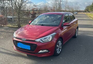 Hyundai i20 65.000 km 10.999 &euro; Jülich 52428
