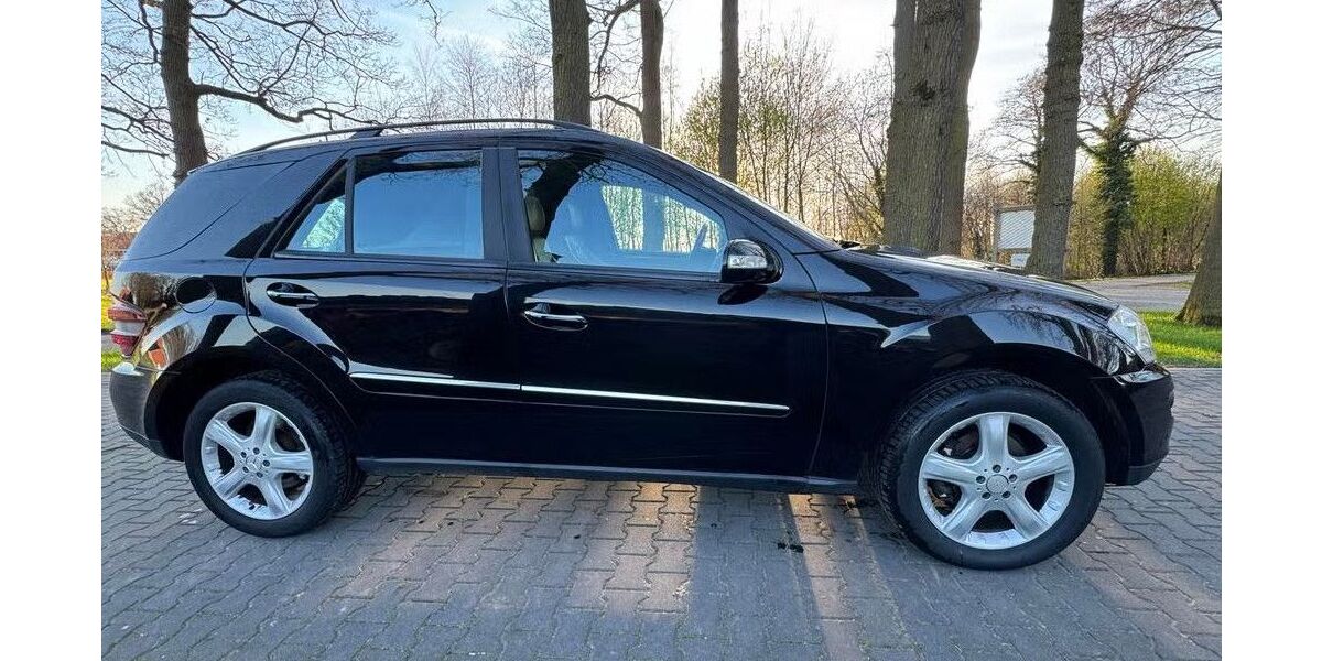 Mercedes-Benz ML 320 232.750 km 6.999 &euro; Aachen 52070