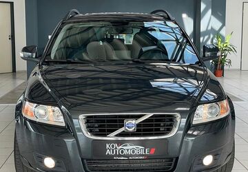 Volvo V50 246.000 km 4.200 &euro; Übach-Palenberg 52531