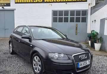 Audi A3 227.704 km 5.350 &euro; Übach-Palenberg bei Aachen 52531