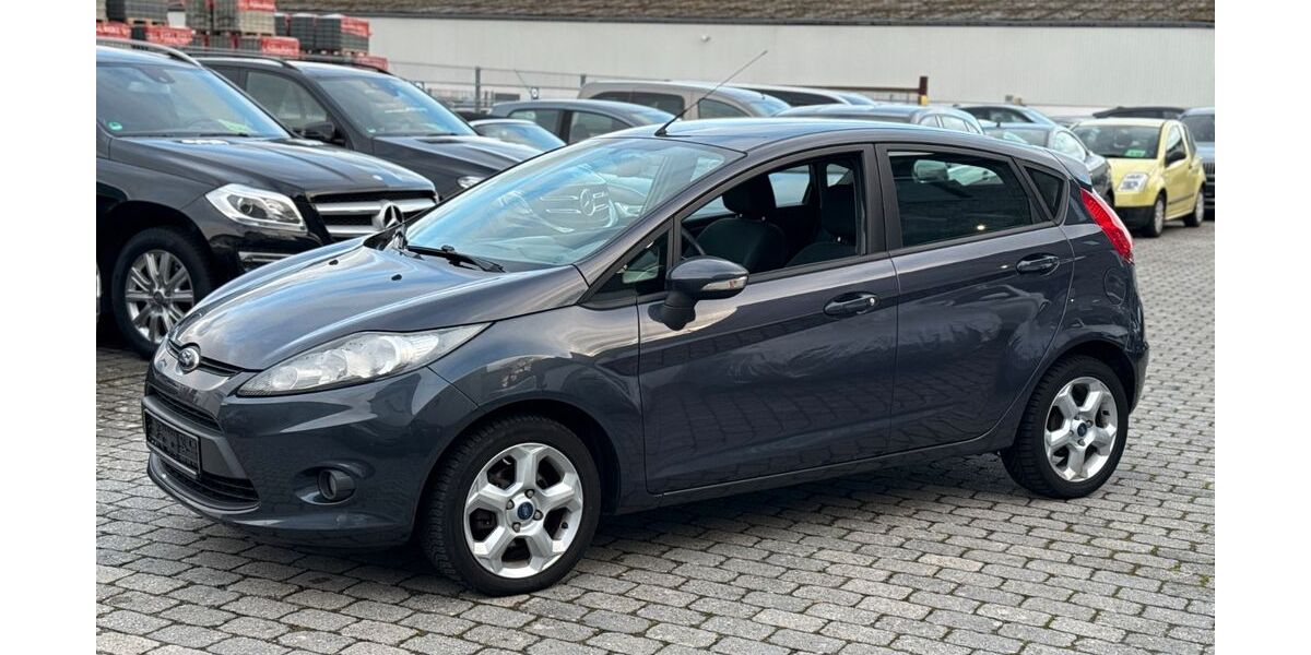Ford Fiesta 140.341 km 3.990 &euro; Alsdorf 52477
