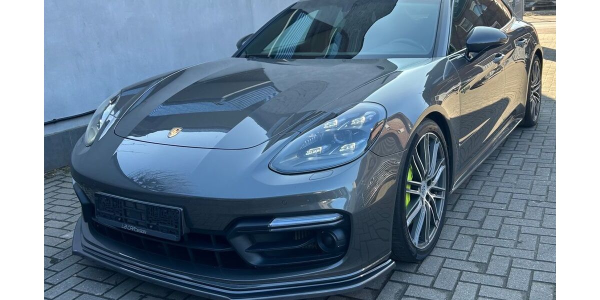 Porsche Panamera 212.000 km 44.900 &euro; Übach Palenberg 52531
